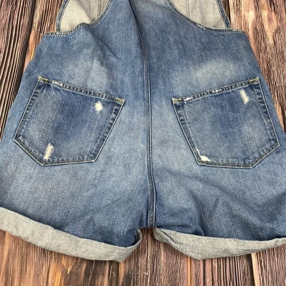 Woman’s 3X1 NY Overall Distressed Shorts- Made In USA - Size Medium - Picture 5 of 10